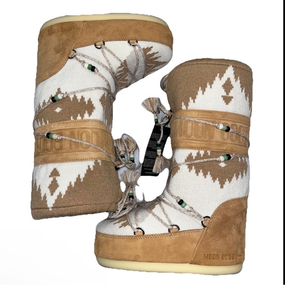 ALANUI X MOON BOOT Icon boots knit tan cream EU 38 US 7-8 sweater boho bead NEW - Picture 5 of 16